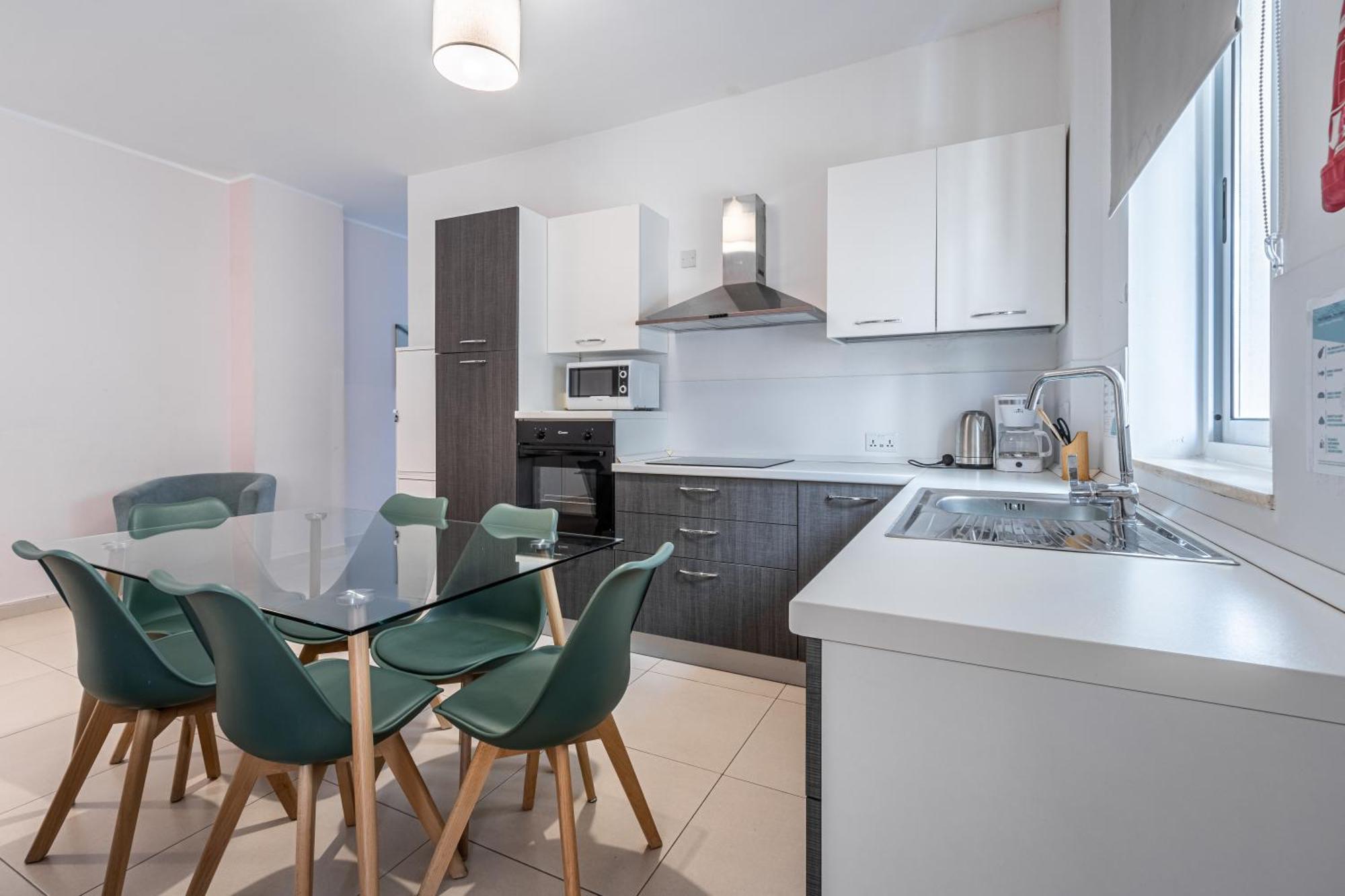 St Julians - Balluta 2 Bedroom Apartment Saint Julian's Екстериор снимка